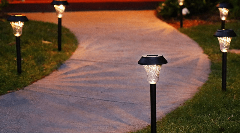 The commercial solar lights
