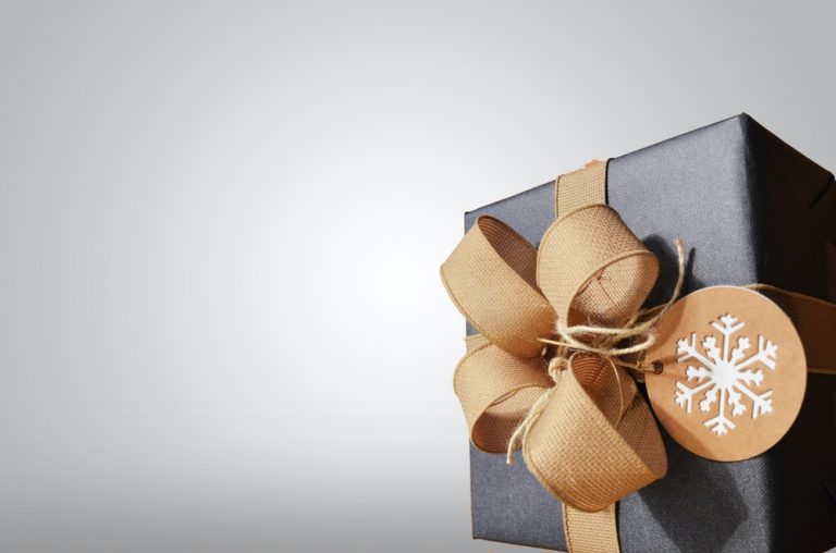SEARCHING FOR BEST QUALITY GIFT PACKING BOXES ONLINE