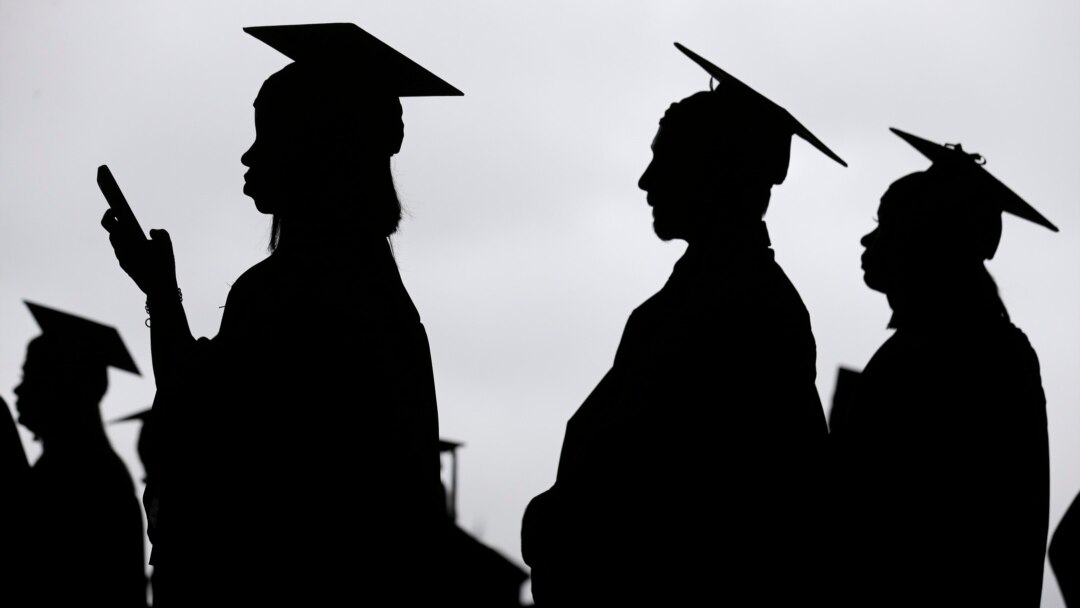 Tips On How To Help Children Choose Their College Degree
