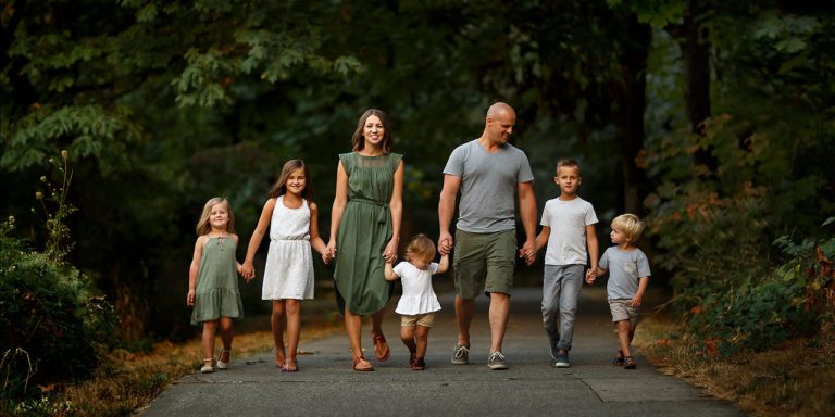 Family Photoshoot: Tips on How to Get the Best Ones