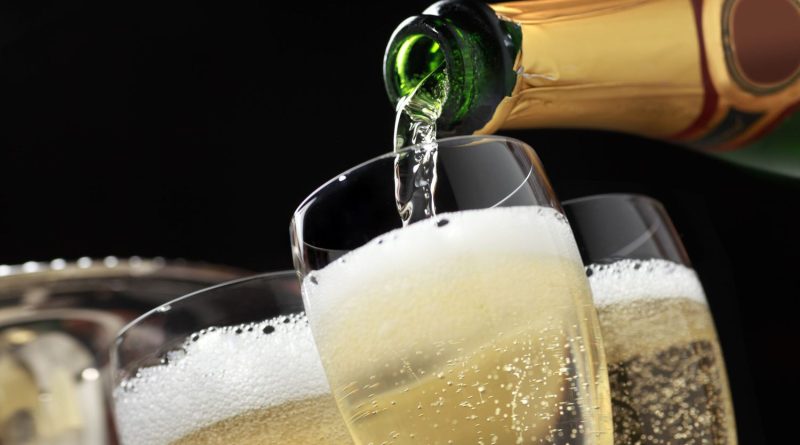 Champagne Lover's Guide