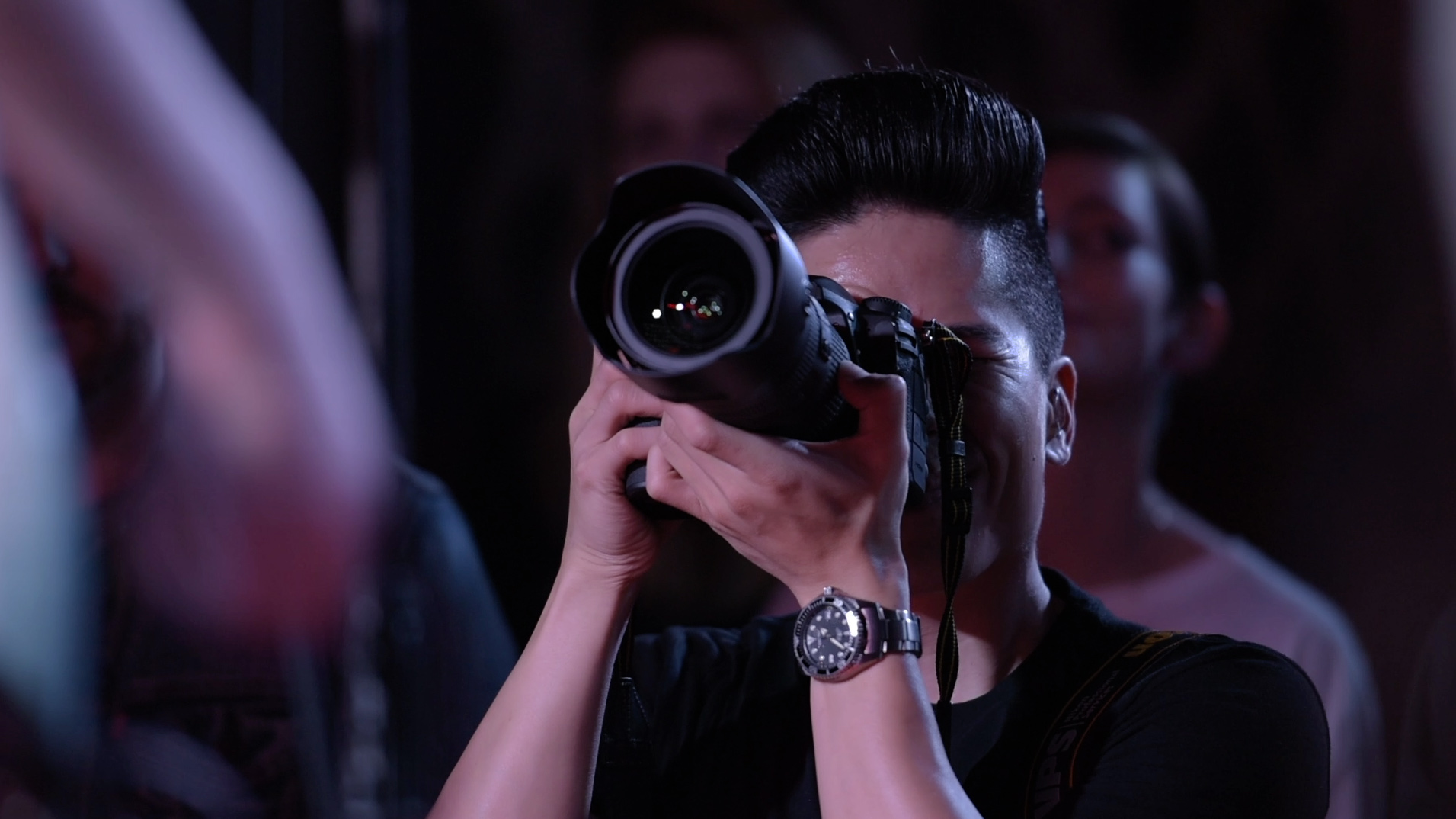 Focus on Excellence: Essential Qualifications to Seek in an Event Photographer